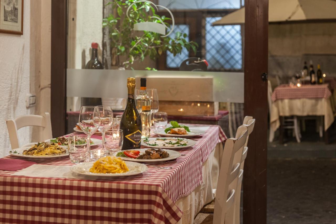 Casa In Monti Hotel Рим Екстериор снимка