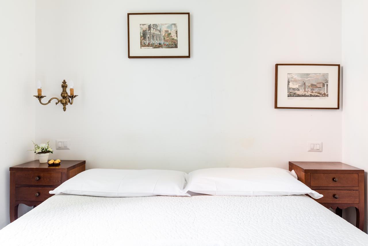 Casa In Monti Hotel Рим Екстериор снимка