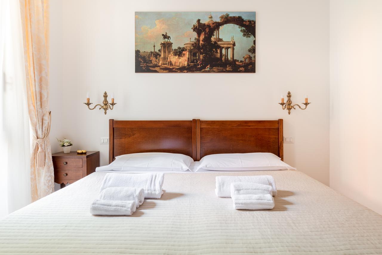 Casa In Monti Hotel Рим Екстериор снимка